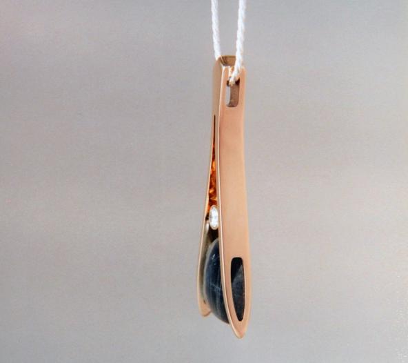 Labradorite with Diamond in 18 k. Yellow Gold