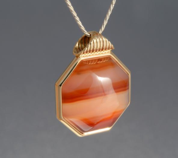 Banded Agate in 14 k. Gold