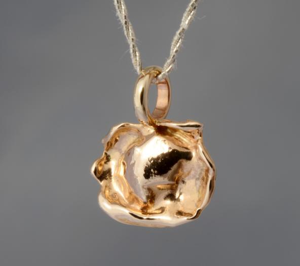 14 k. Watercast Pendant - Corn-flake Shape