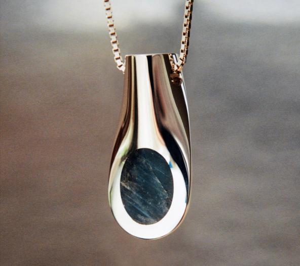 Labradorite, "Valley" Design