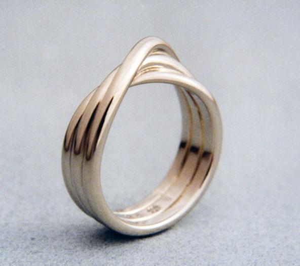 Moebius Rings - wire design