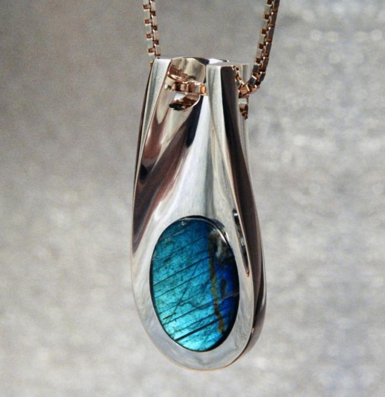 Labradorite, "Valley" Design