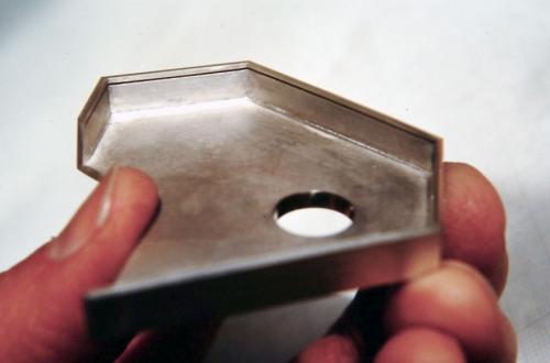 The undercut bezel is cut and ready for setting.