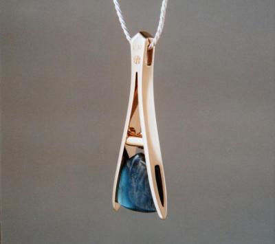 Labradorite with Diamond in 18 k. Yellow Gold