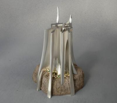 Root Stem Vase